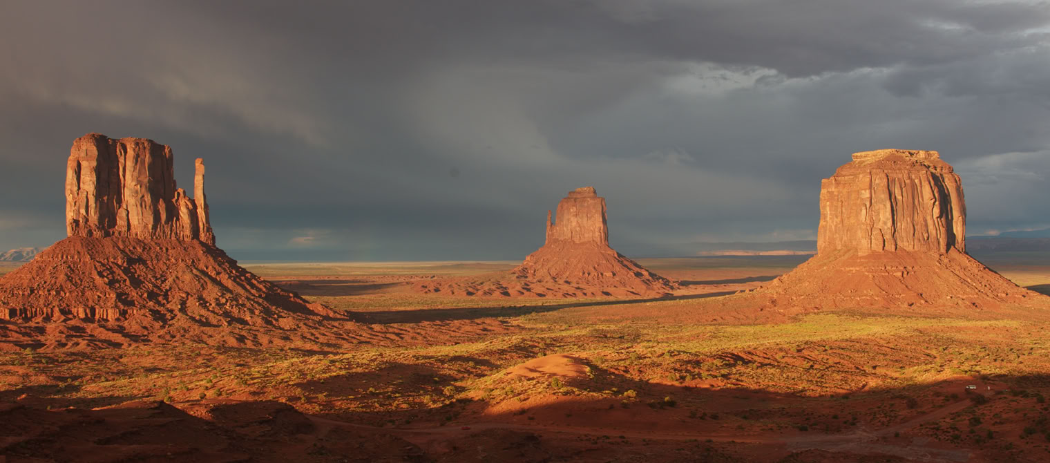 Wir sind Spezialisten Rundreisen - Kanada, Alaska und USA. Monument Valley